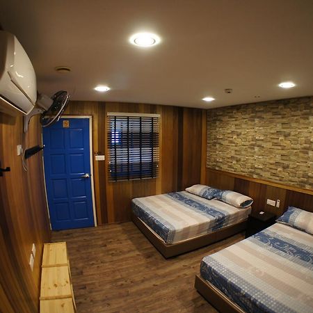 X Rector Finest Kampung Genting Exterior foto